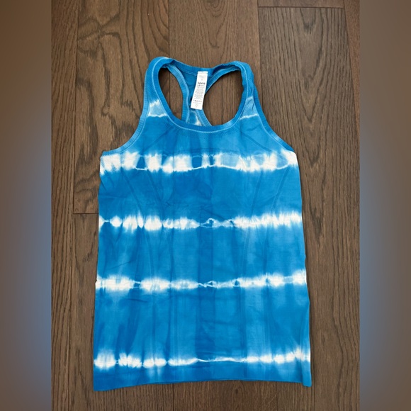 Ivivva Fly Tech Tank - Picture 2 of 5